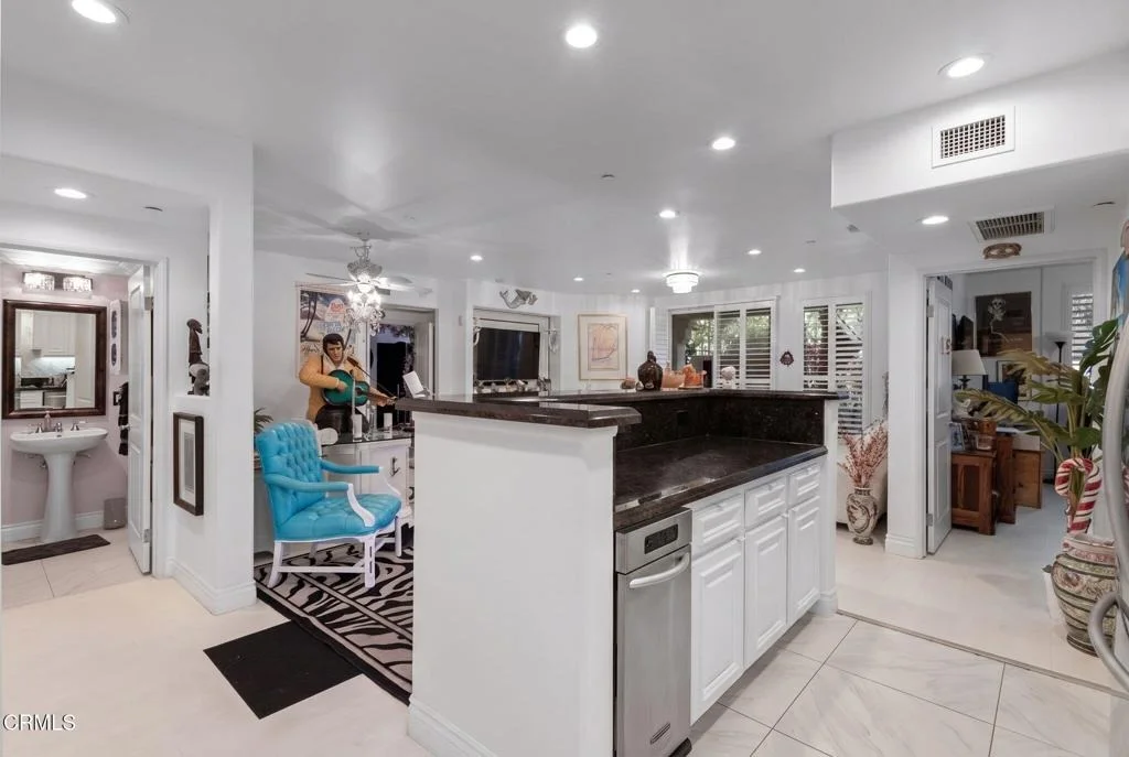Photo of 4336 Tradewinds Drive