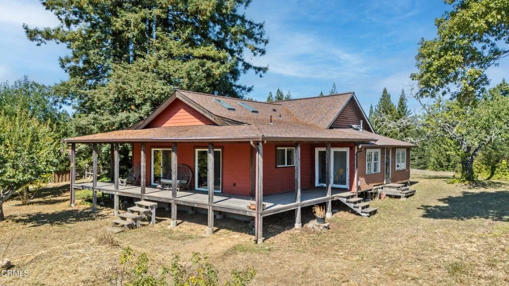 Photo of 28580 Comptche Ukiah Road