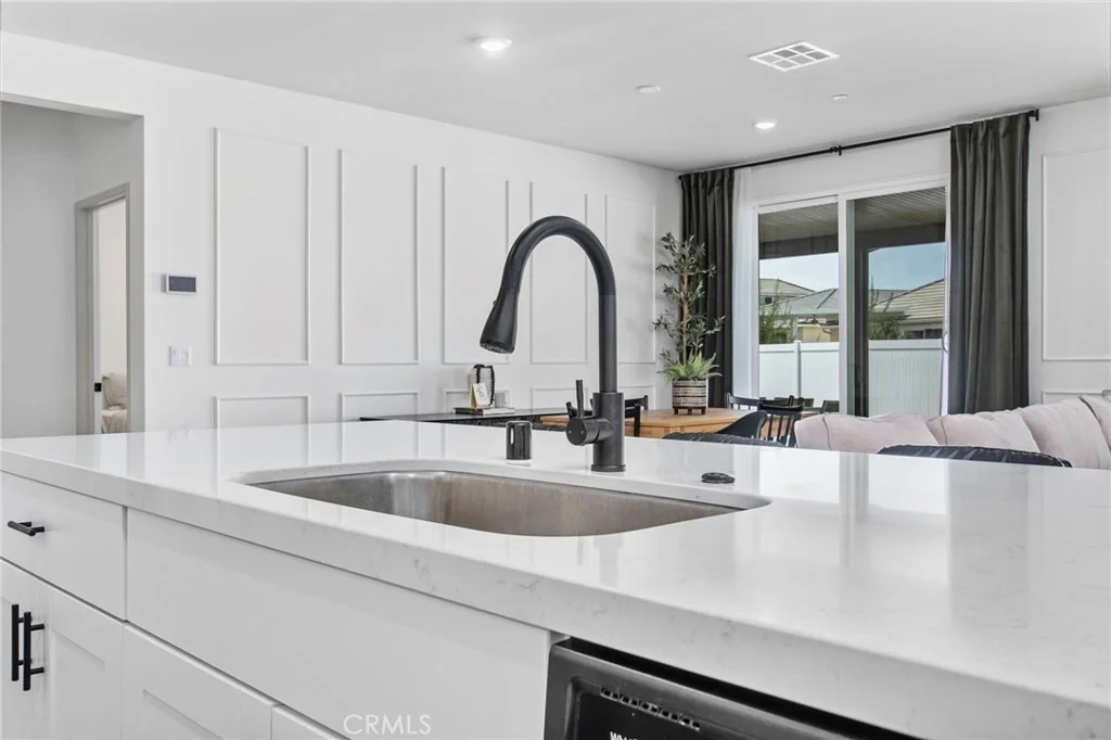 Photo of 31081 Skyview