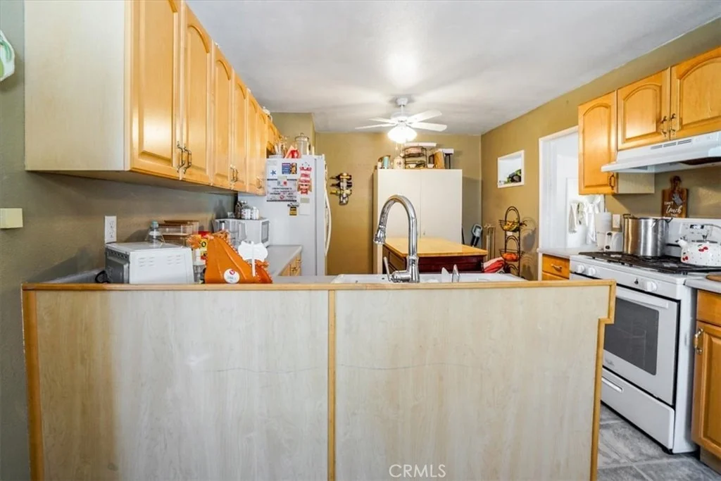 Photo of 17386 Sage Avenue