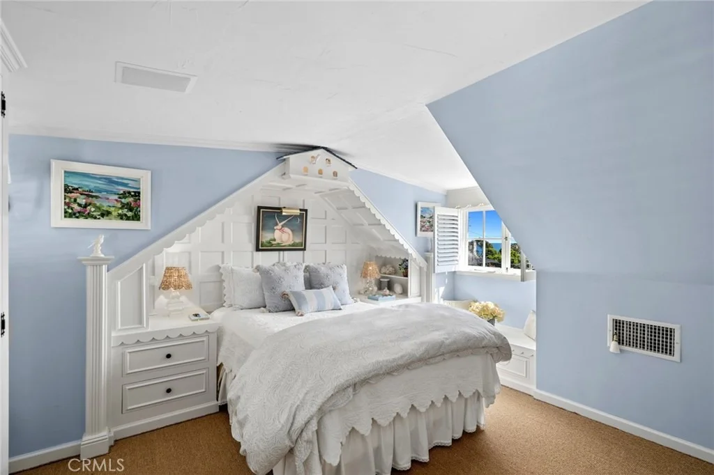 Photo of 376 Diamond