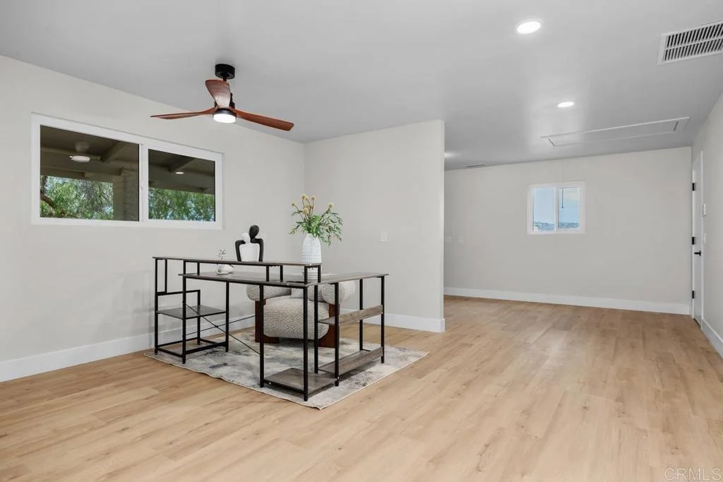 Photo of 1140 Pasadero Drive