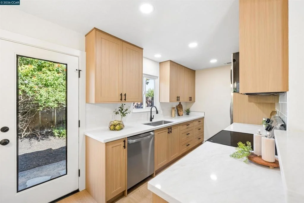 Photo of 1651 GLAZIER DRIVE