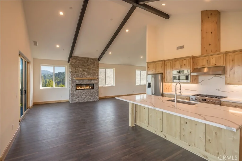 Photo of 851 Madera