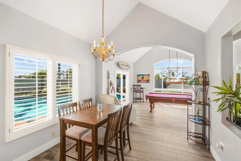 Photo of 3684 Maria Ln