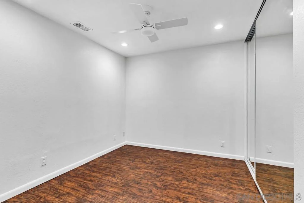Photo of 10618 Ironwood Ave.