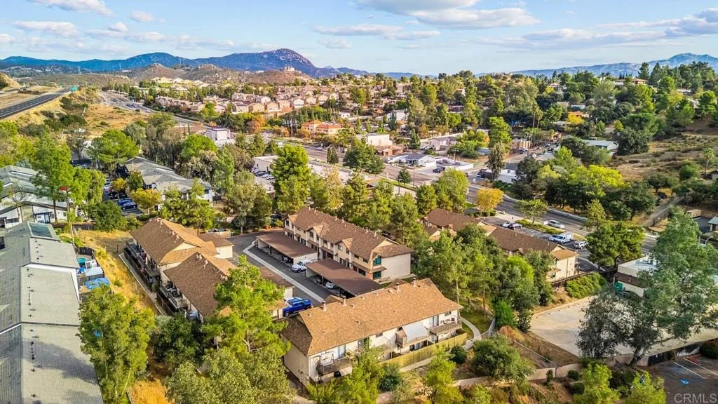 Photo of Unit C at 2636 Alpine Boulevard