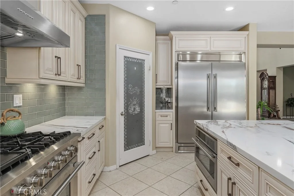 Photo of 9479 Lost Grove