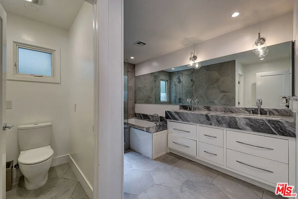 Photo of 10832 Wrightwood Lane
