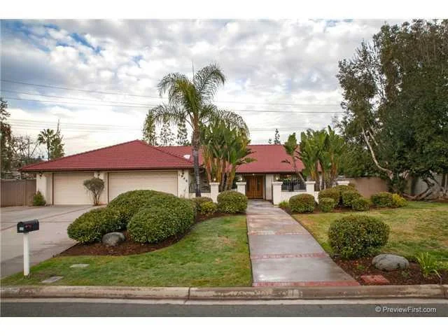 Photo of 1946 Brookhurst Drive