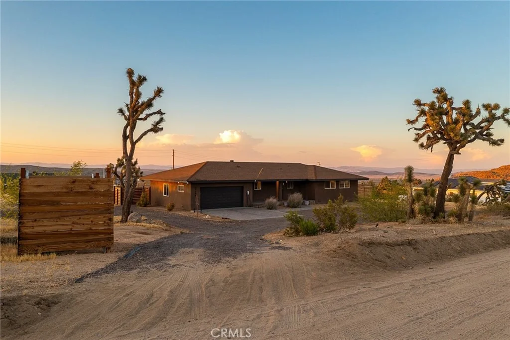 Photo of 61394 Latham Trail