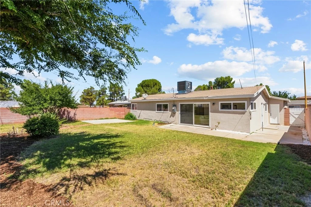 Photo of 512 E Lingard