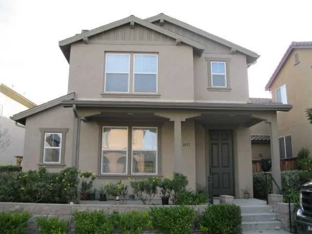 Photo of 1651 Moonbeam Lane