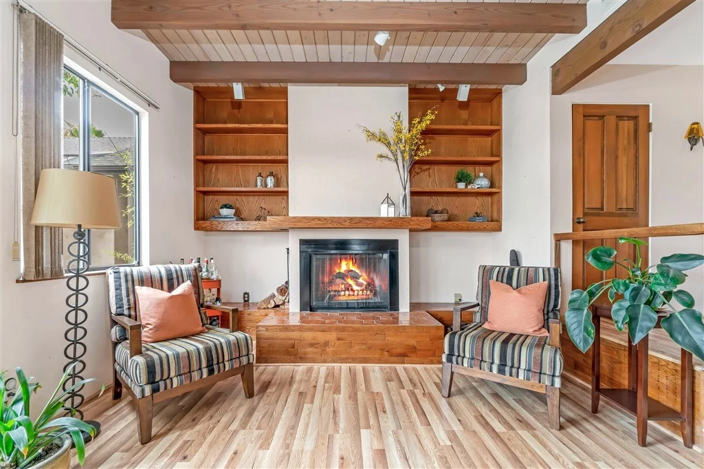 Photo of 132 Avenida Sierra