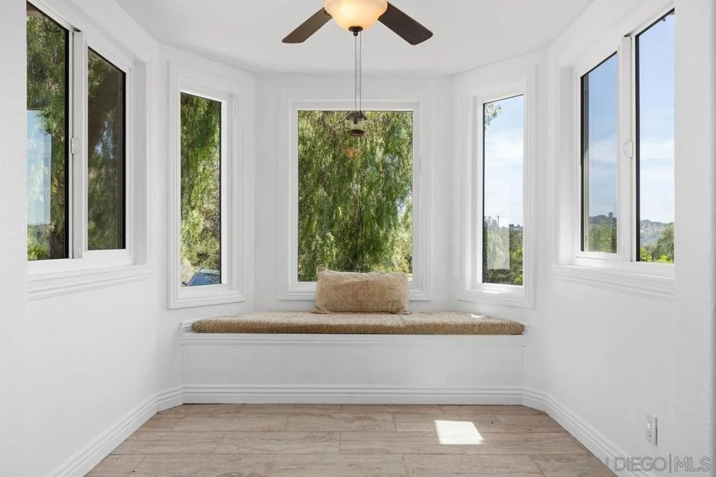 Photo of 3562 S Mission Road