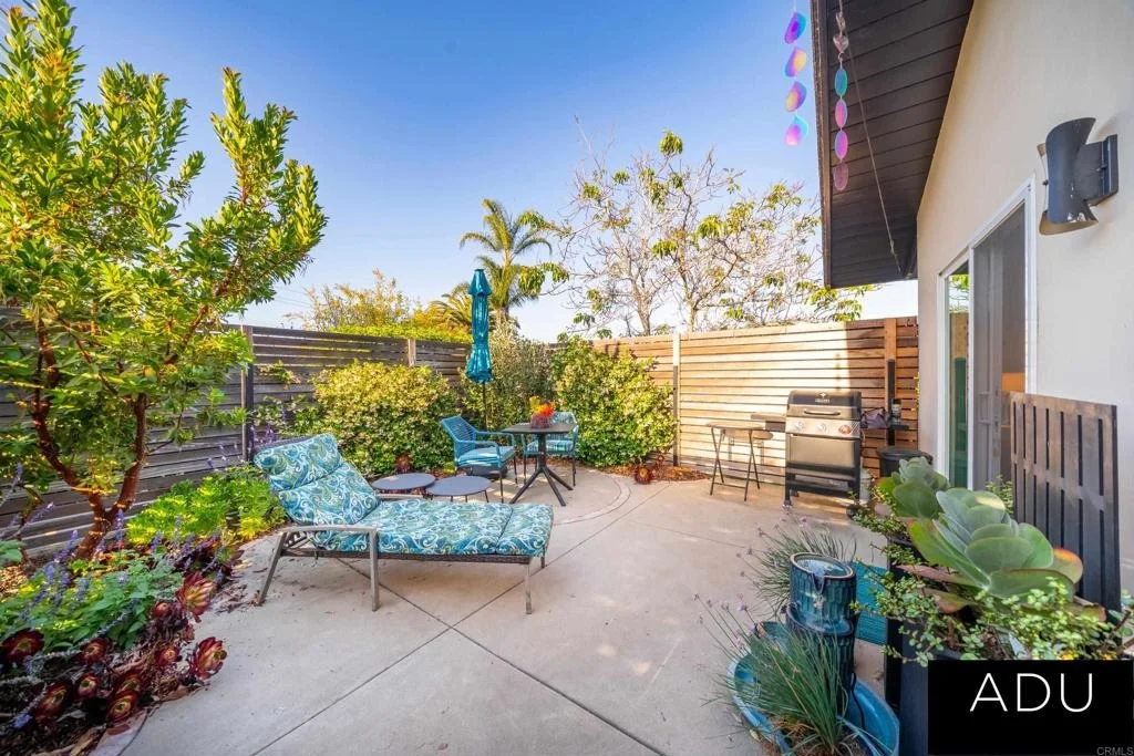 Photo of 1920 Bernardo Avenue
