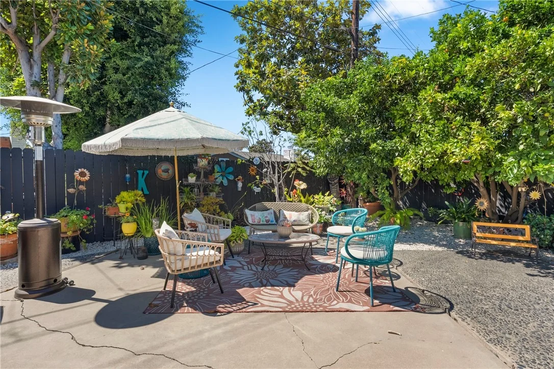 Photo of 1408 E Fairway Dr