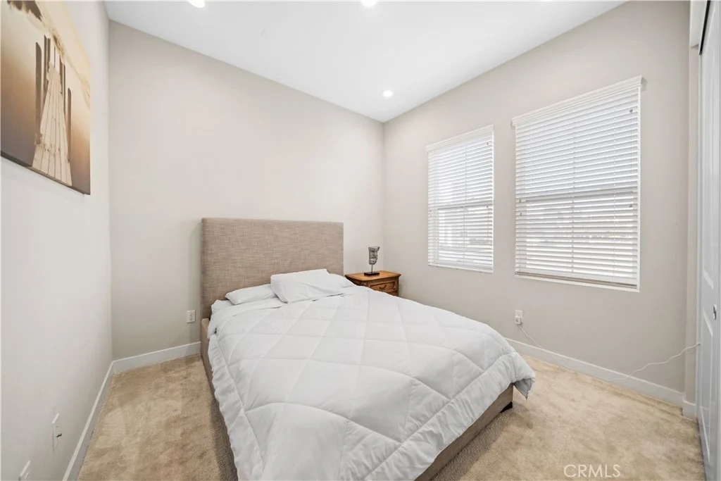 Photo of 151 Fremont