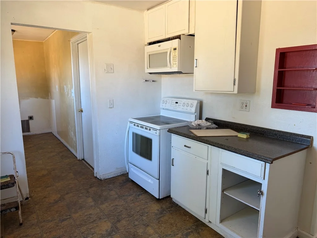 Photo of 5726 Newland