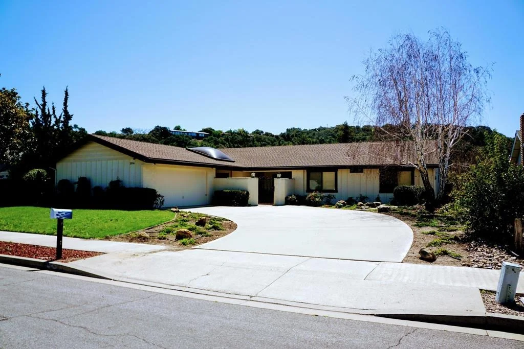 Photo of 2156 Holly Lane