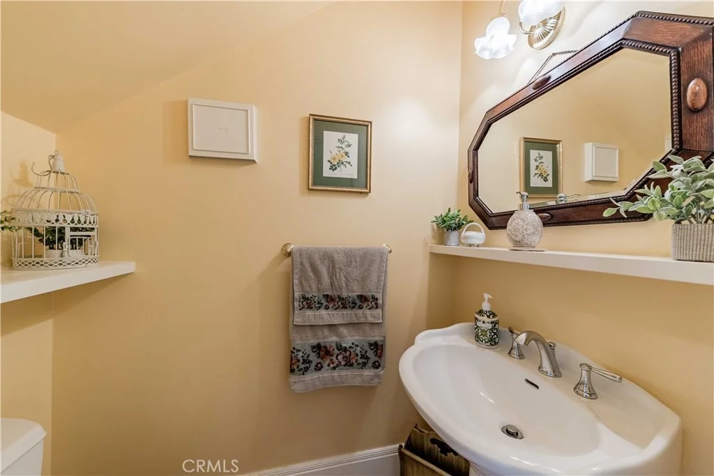 Photo of 40340 Sandia Creek Dr