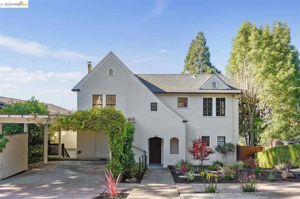 Photo of 838 Santa Barbara Rd