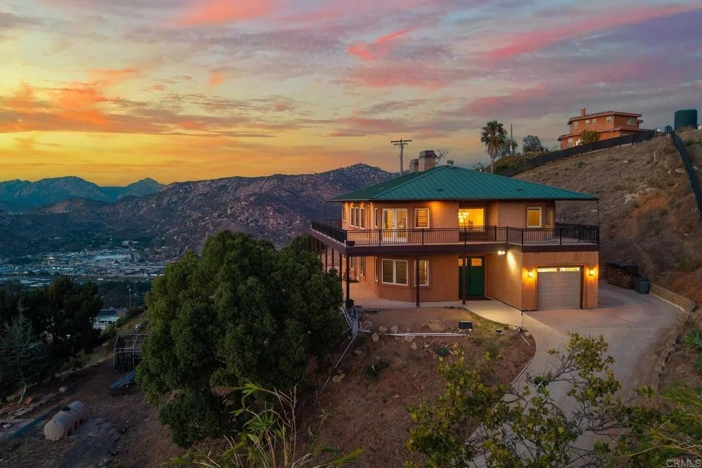 Photo of 11687 VALLE VISTA RD