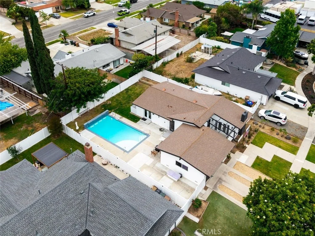 Photo of 2920 Birch Place