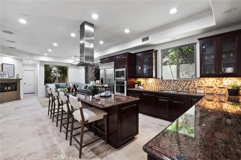 Photo of 212 5th Street