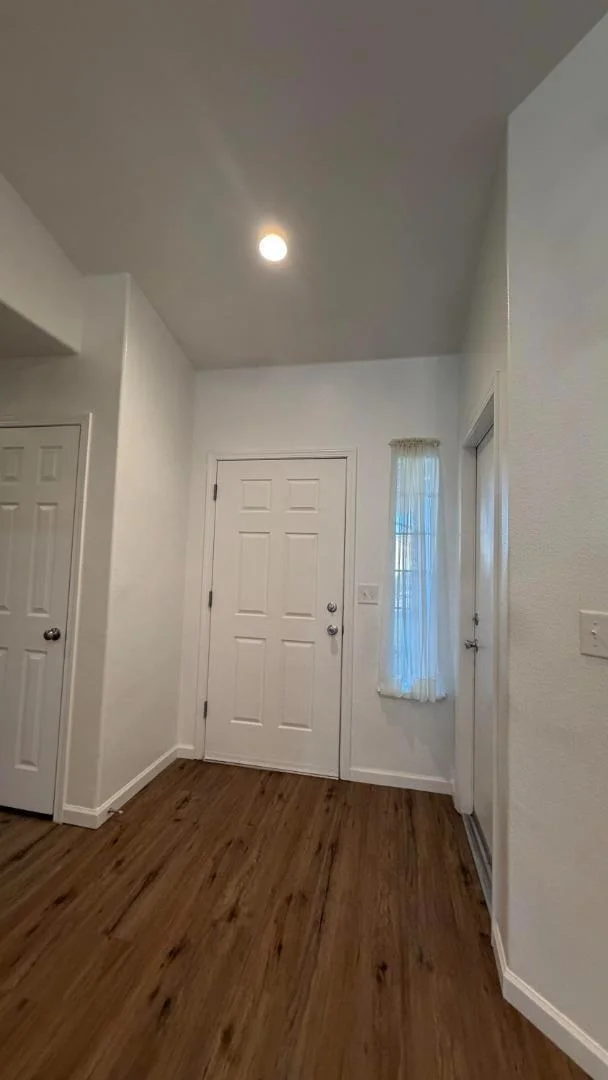 Photo of 1727 Hume Drive