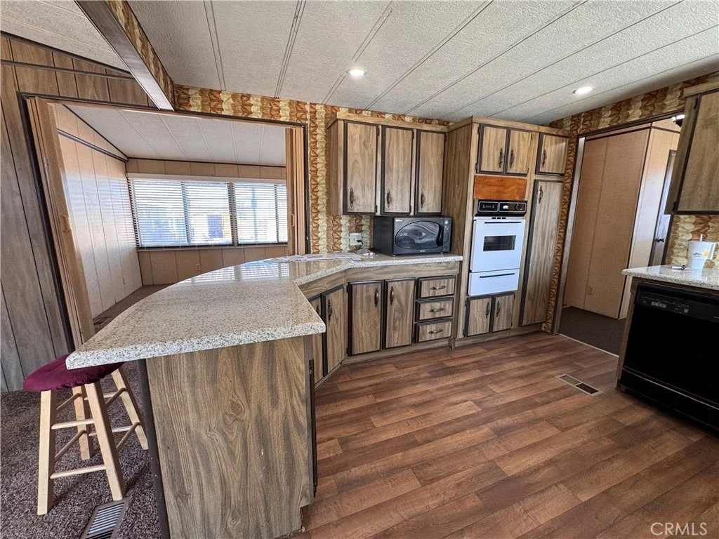 Photo of 25544 Jasper Road