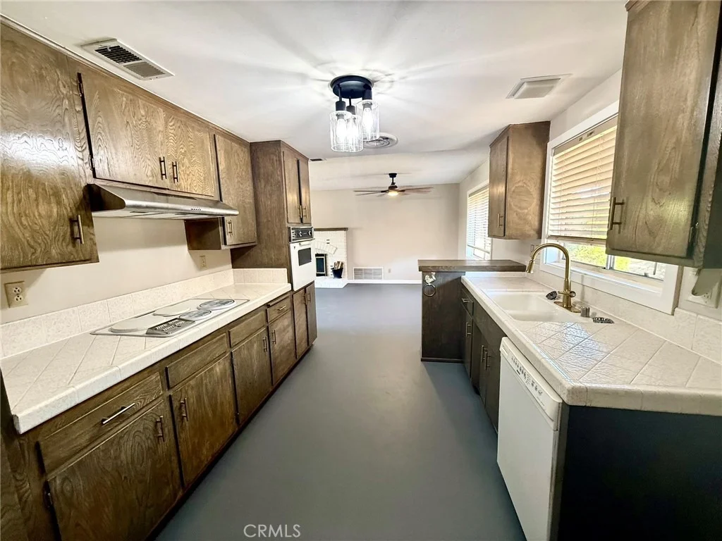 Photo of 56862 La Cadena