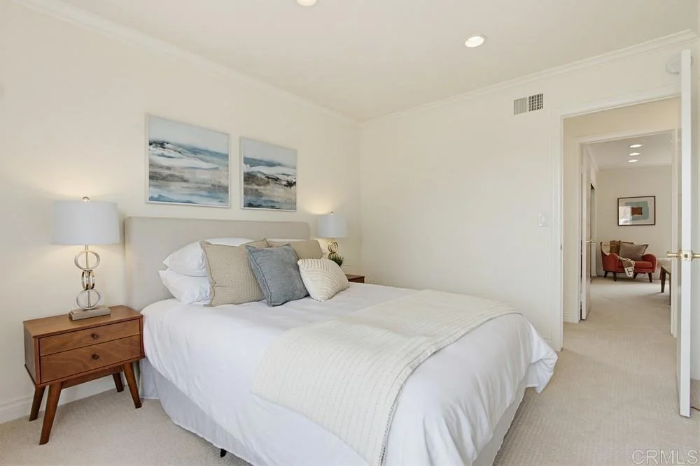 Photo of 825 Santa Hidalga
