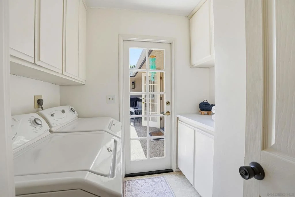 Photo of 6859 Avenida Andorra