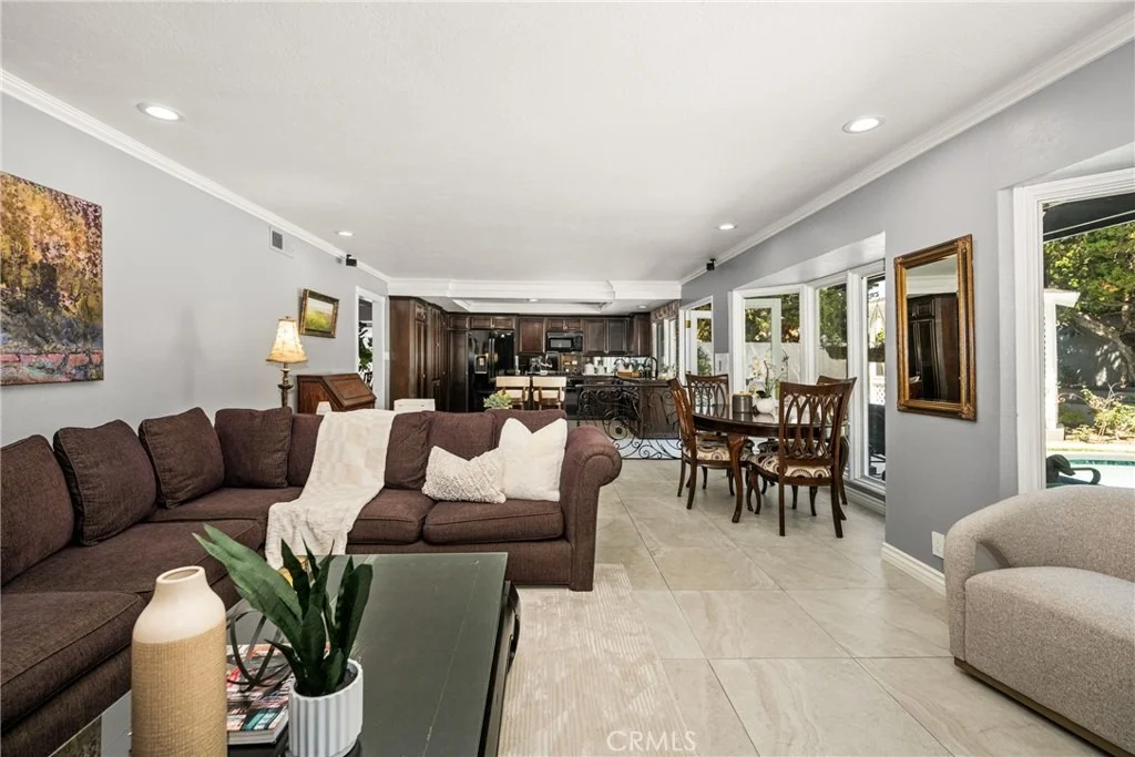 Photo of 4051 Salacia