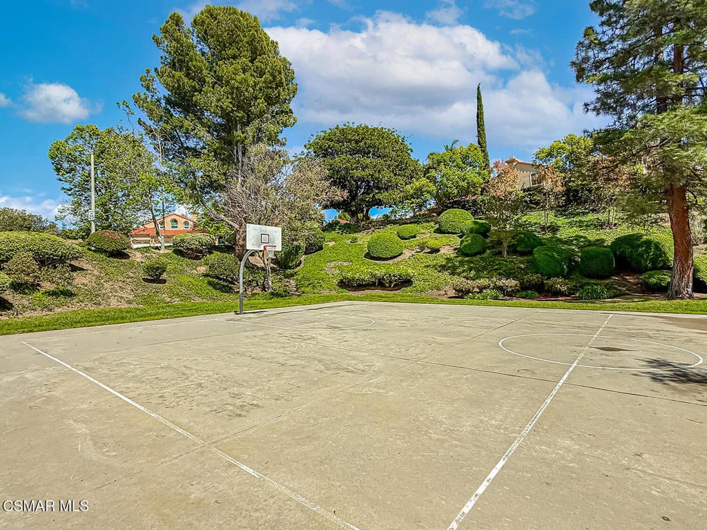 Photo of 7204 University Drive
