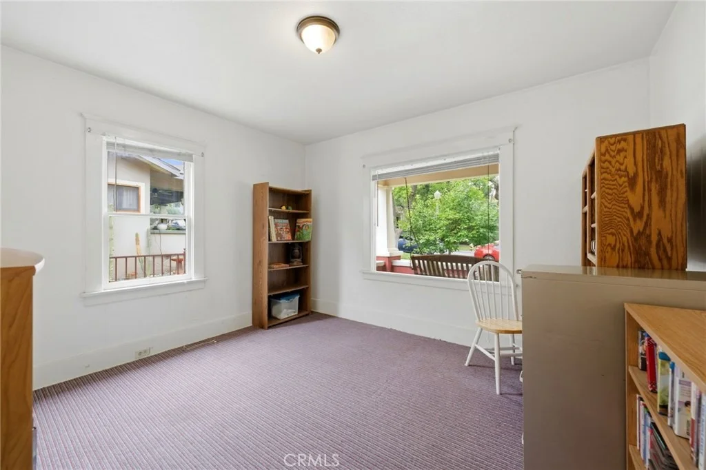 Photo of 4456 12th