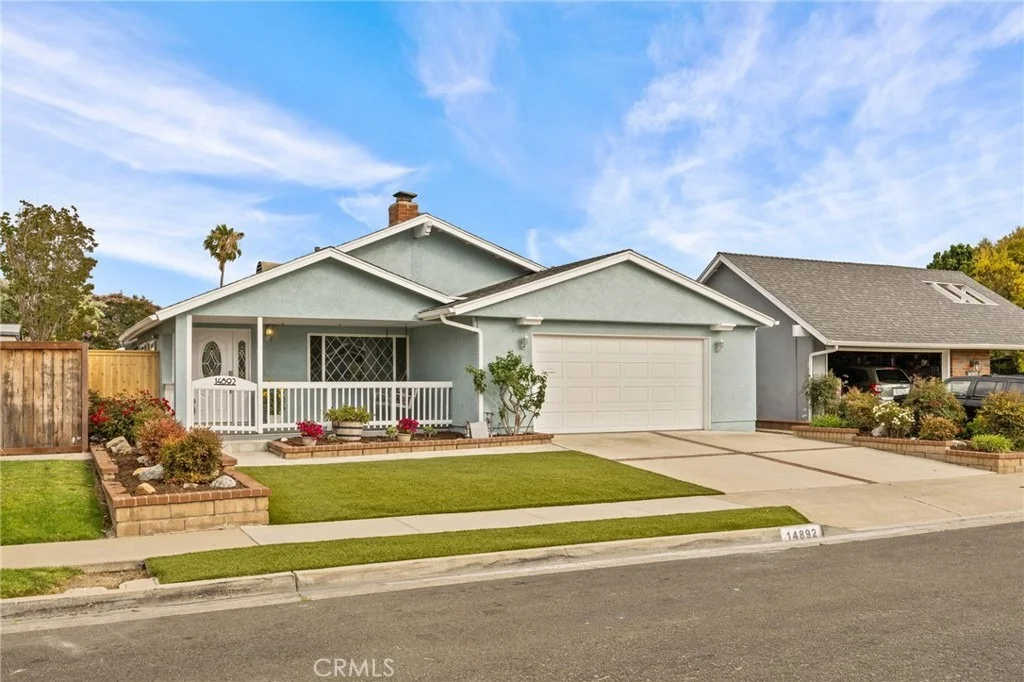 Photo of 14892 Braeburn