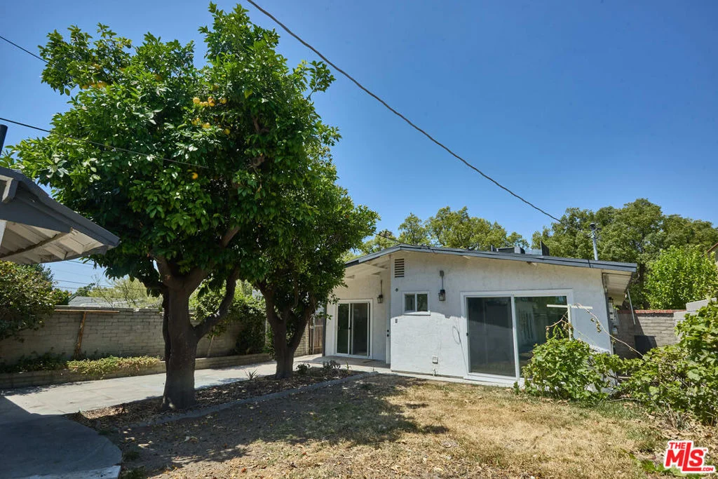 Photo of 1130 Wesley Avenue