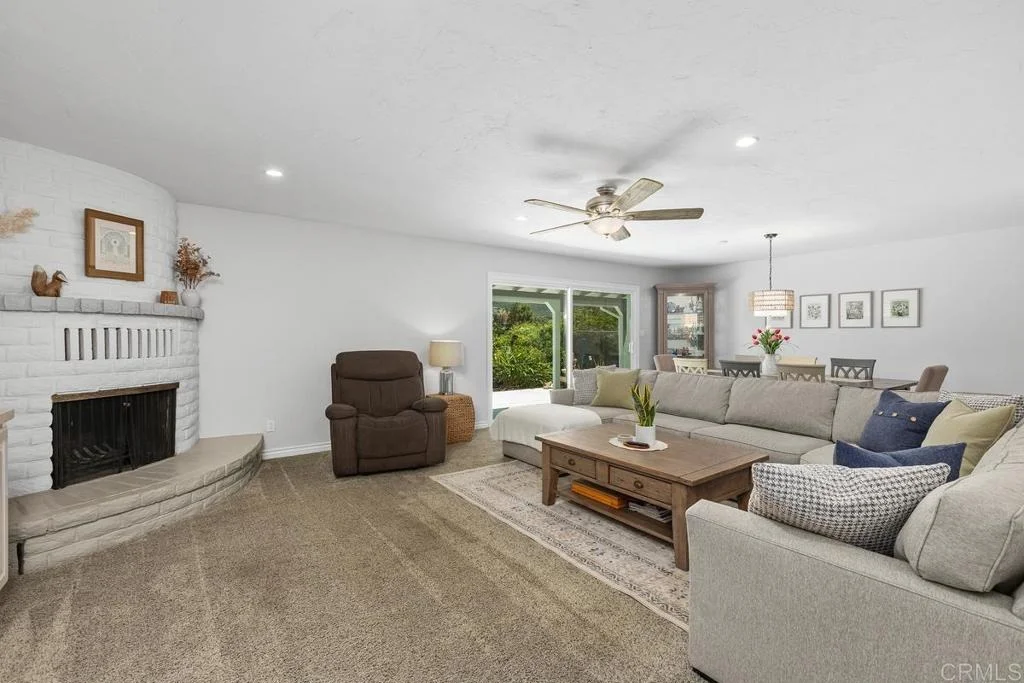 Photo of 2194 Foothill Drive