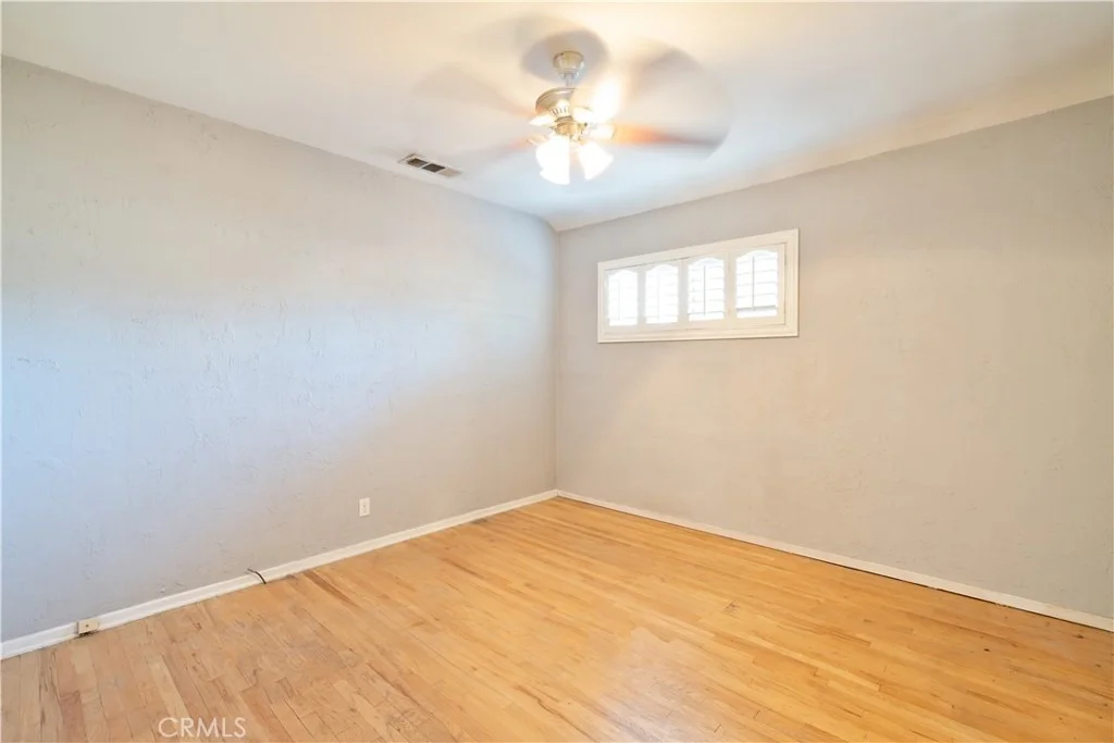 Photo of 7032 Encino
