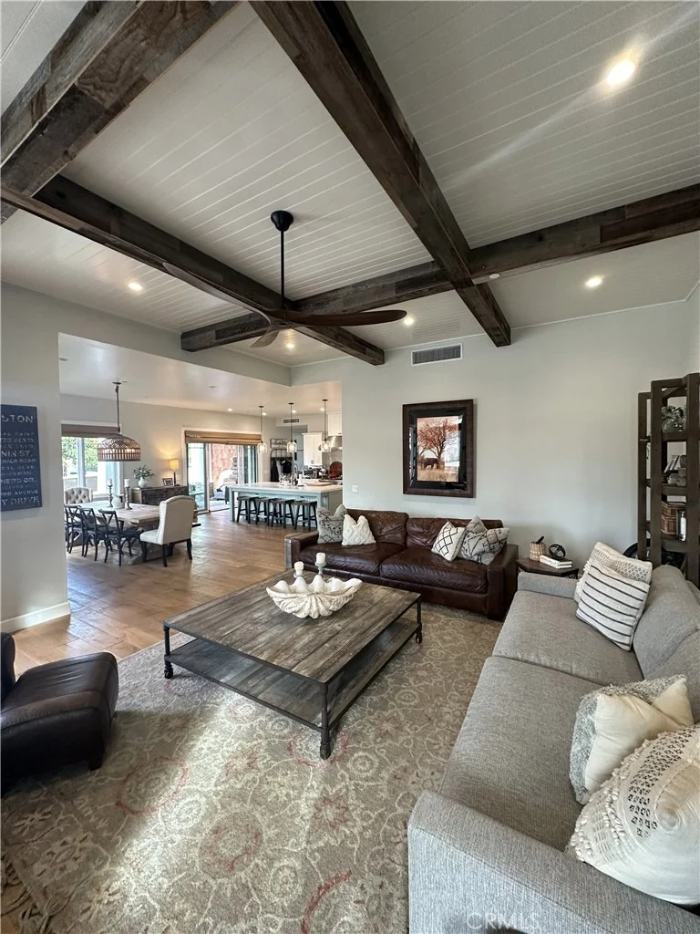 Photo of 303 Covina
