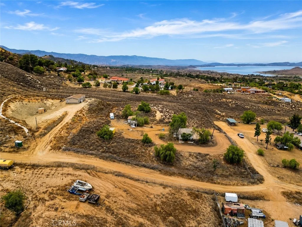 Photo of 15953 Cajalco Road