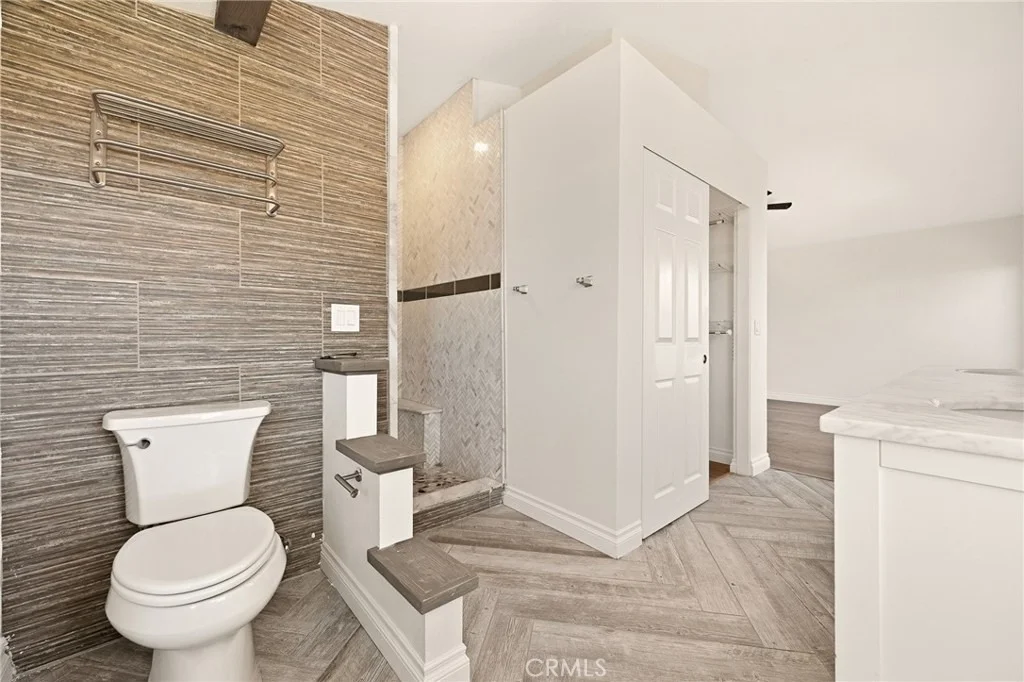 Photo of 24813 Sagecrest