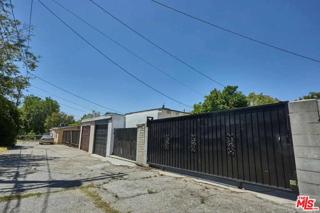 Photo of 1130 Wesley Avenue