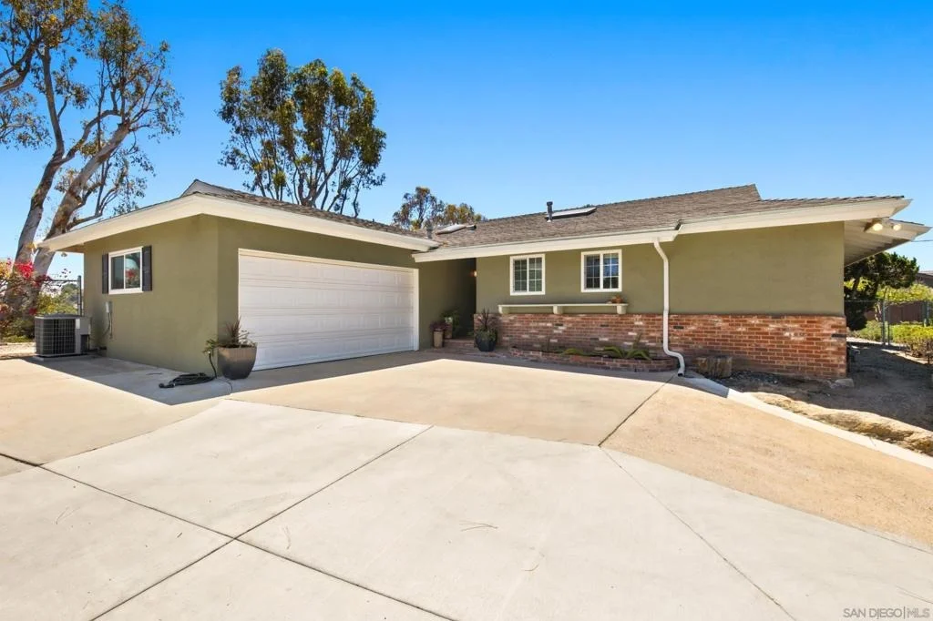 Photo of 4543 Peak Ct