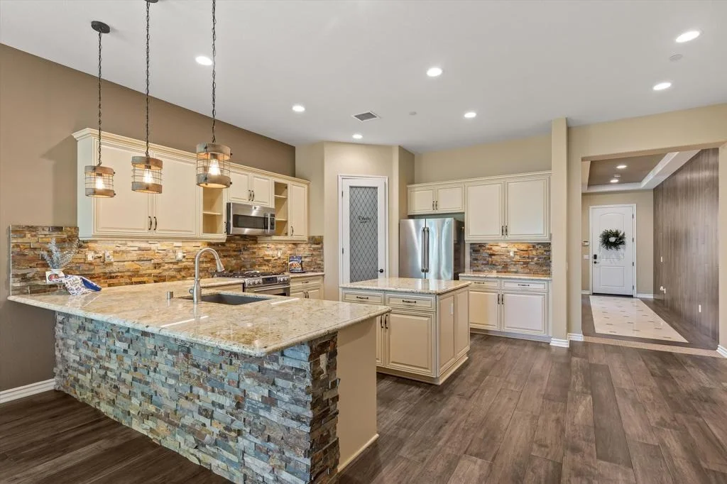 Photo of 43038 Ascona Lane