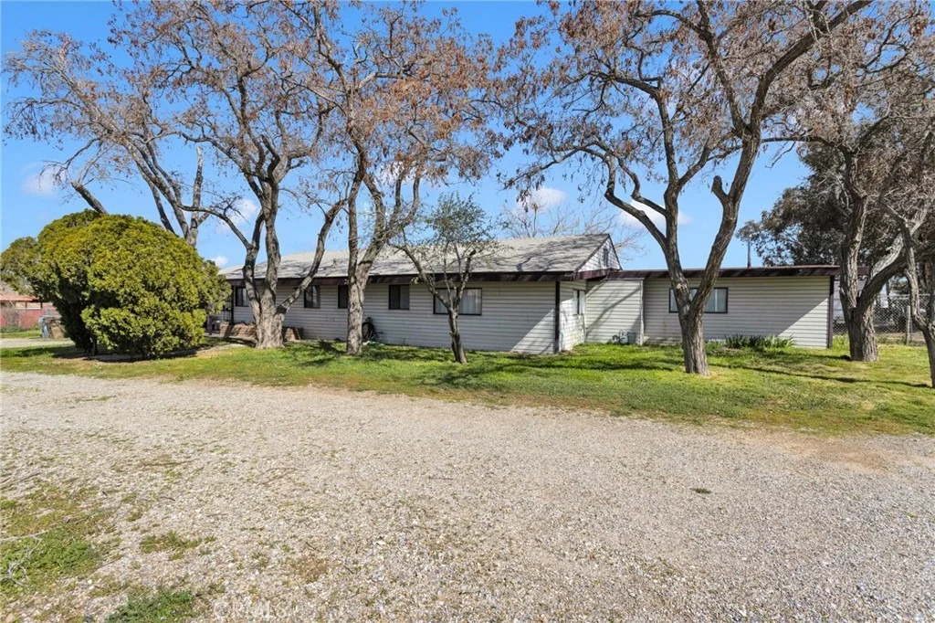 Photo of 11441 Hemlock