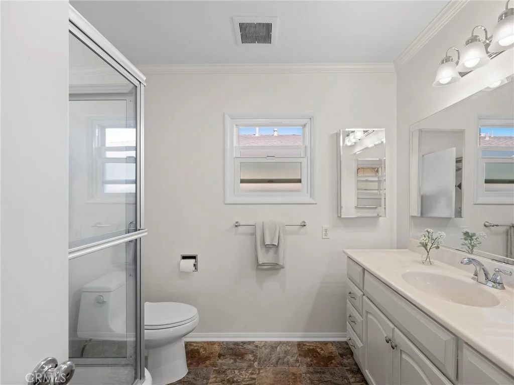 Photo of 1731 Iris Avenue