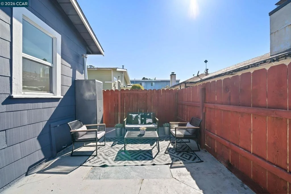 Photo of 2549 78Th Ave